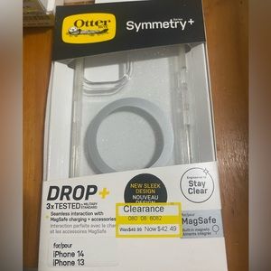 OtterBox symmetry iPhone 13 and iPhone 14 clear with sparkling protection case